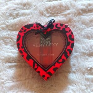 Victoria's Secret Very Sexy